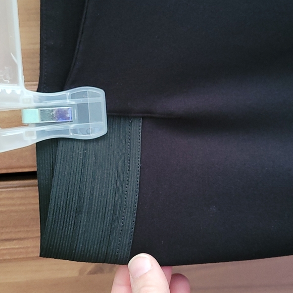 CLEO Black Skinny Dress Pants with Elastic Side Waist Details Size Large GUC - Picture 5 of 5